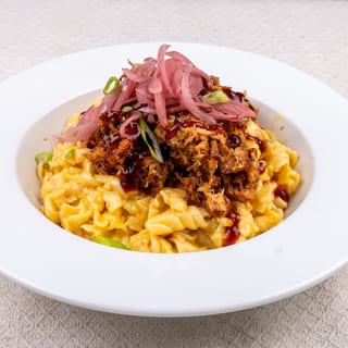 Skillet Pull Pork Mac